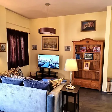 Syros 41 * Ermoúpoli