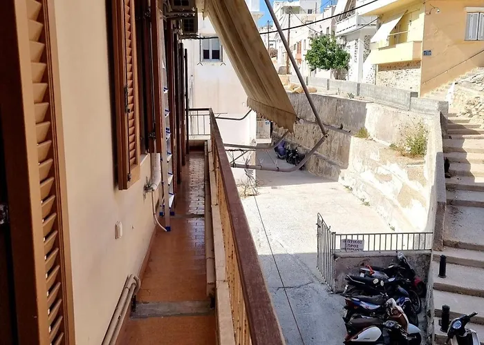 Syros 41 * Ermoupoli